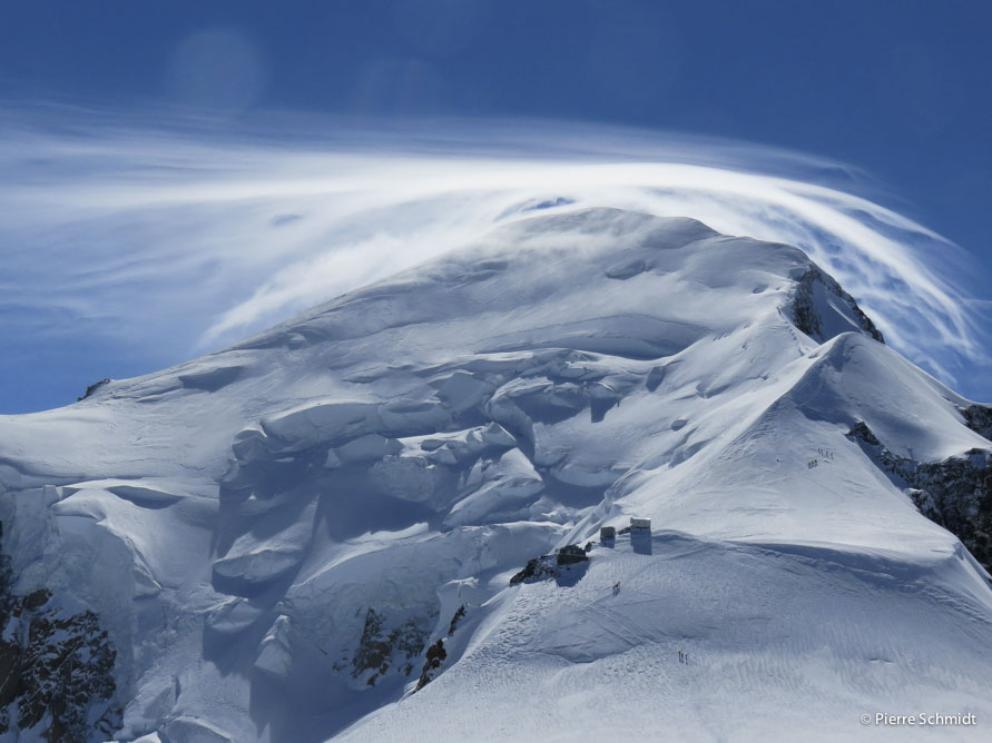 Refuge Valot and Mont Blanc summit from the Dome du Gouter